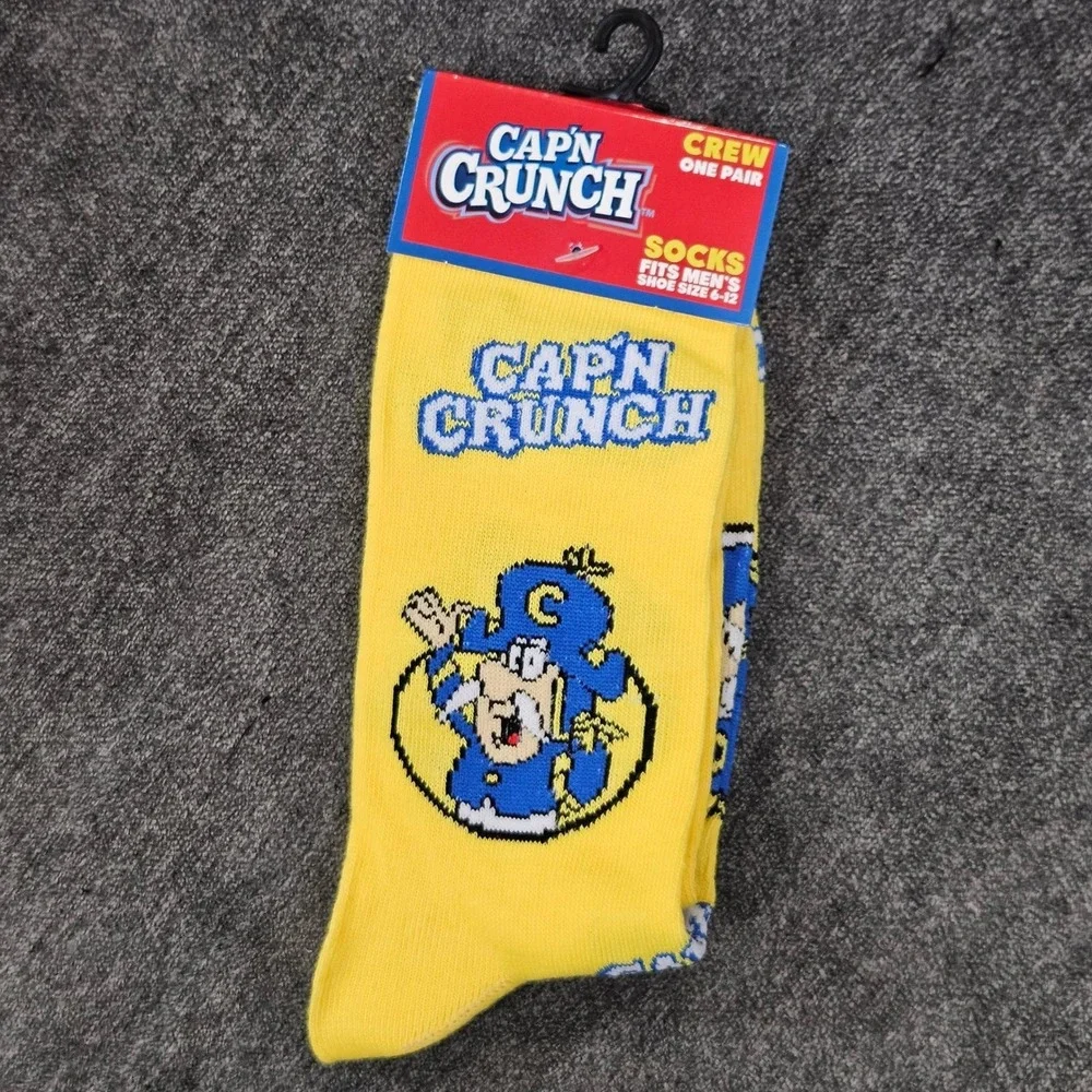 Capn Crunch Crew Socks Men's Shoe Size 6-12 Yellow Character Socks